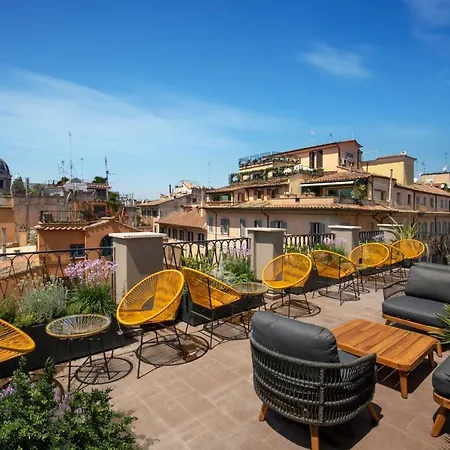 Condotti Boutique 4*