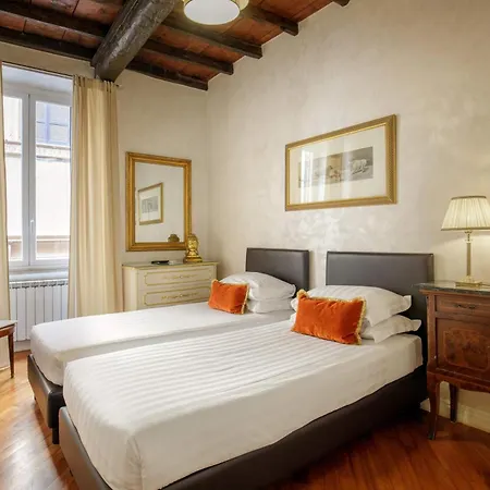 Otel Condotti Boutique