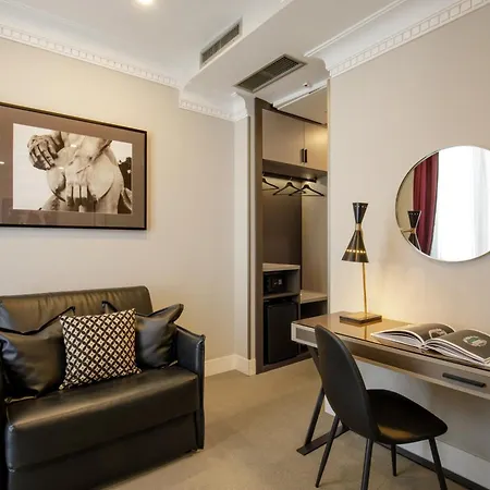 Condotti Boutique 호텔