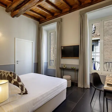 كوندوتي بوتيك 4* روما