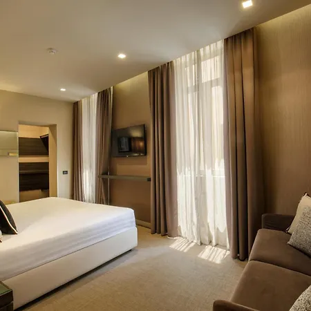 Condotti Boutique Otel