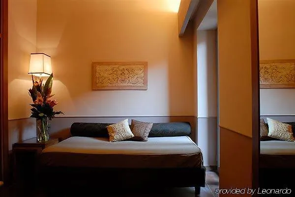 Condotti Boutique Hotel