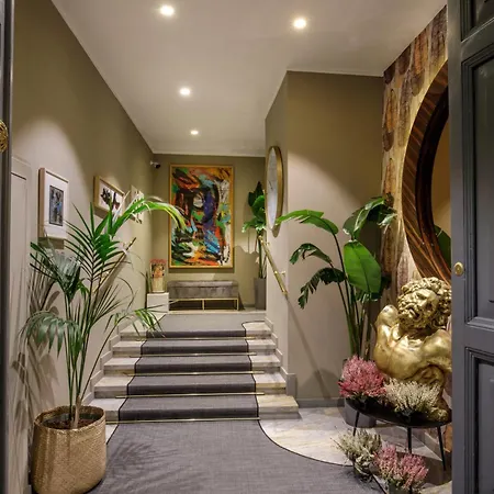 Condotti Boutique Отель 4*