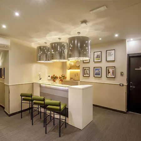 Condotti Boutique Рим