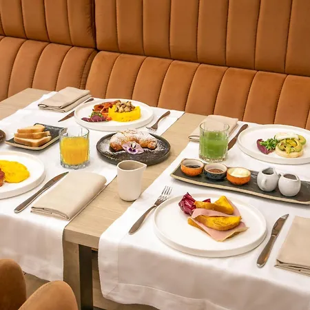 Condotti Boutique 4* Рим