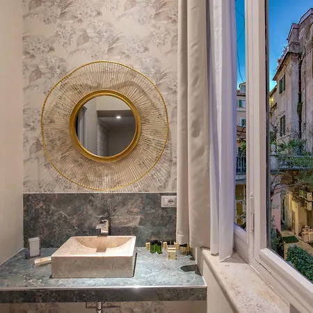 Condotti Boutique