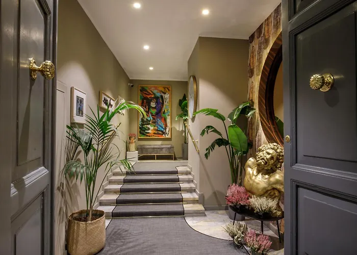 Condotti Boutique Szálloda 4*