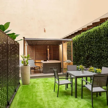 Ξενοδοχείο Condotti Boutique 4*