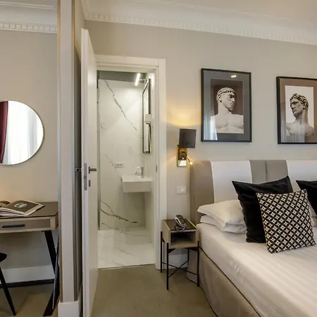 Condotti Boutique 4* Rome