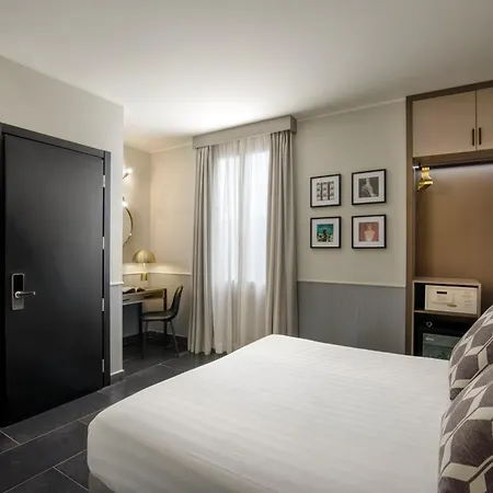 Condotti Boutique Hotel