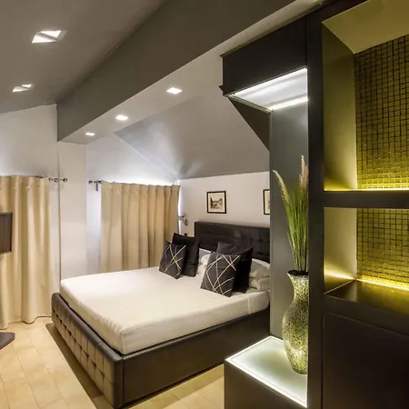 Hotel Condotti Boutique 4*